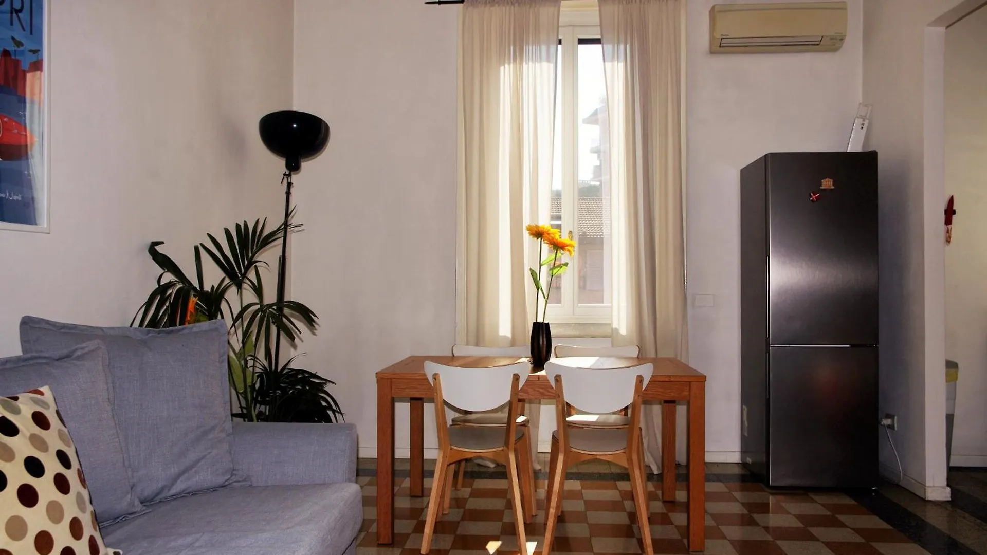 Apartment Incantevole Appartamento De Angeli Milan