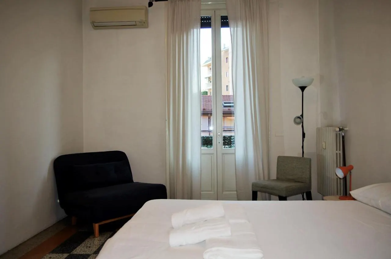 Apartment Incantevole Appartamento De Angeli Milan Italy